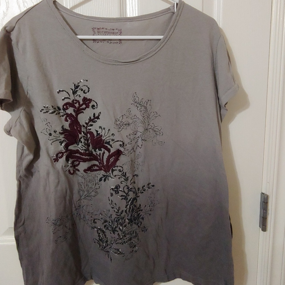 Maternity Tshirt